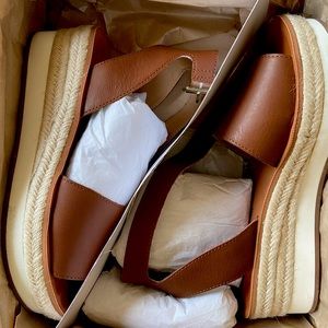 LUCKY BRAND, size 9, color: Umber